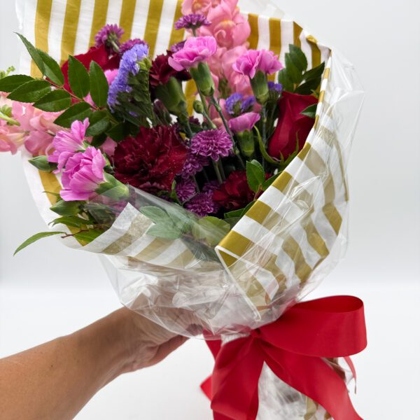 Fresh Valentine Wrap